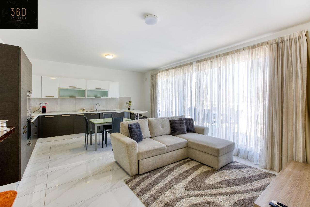 Lux Sea Front Penthouse With Breathtaking Views In St Pauls By 360 Estates Apartment St. Paul's Bay Exterior foto