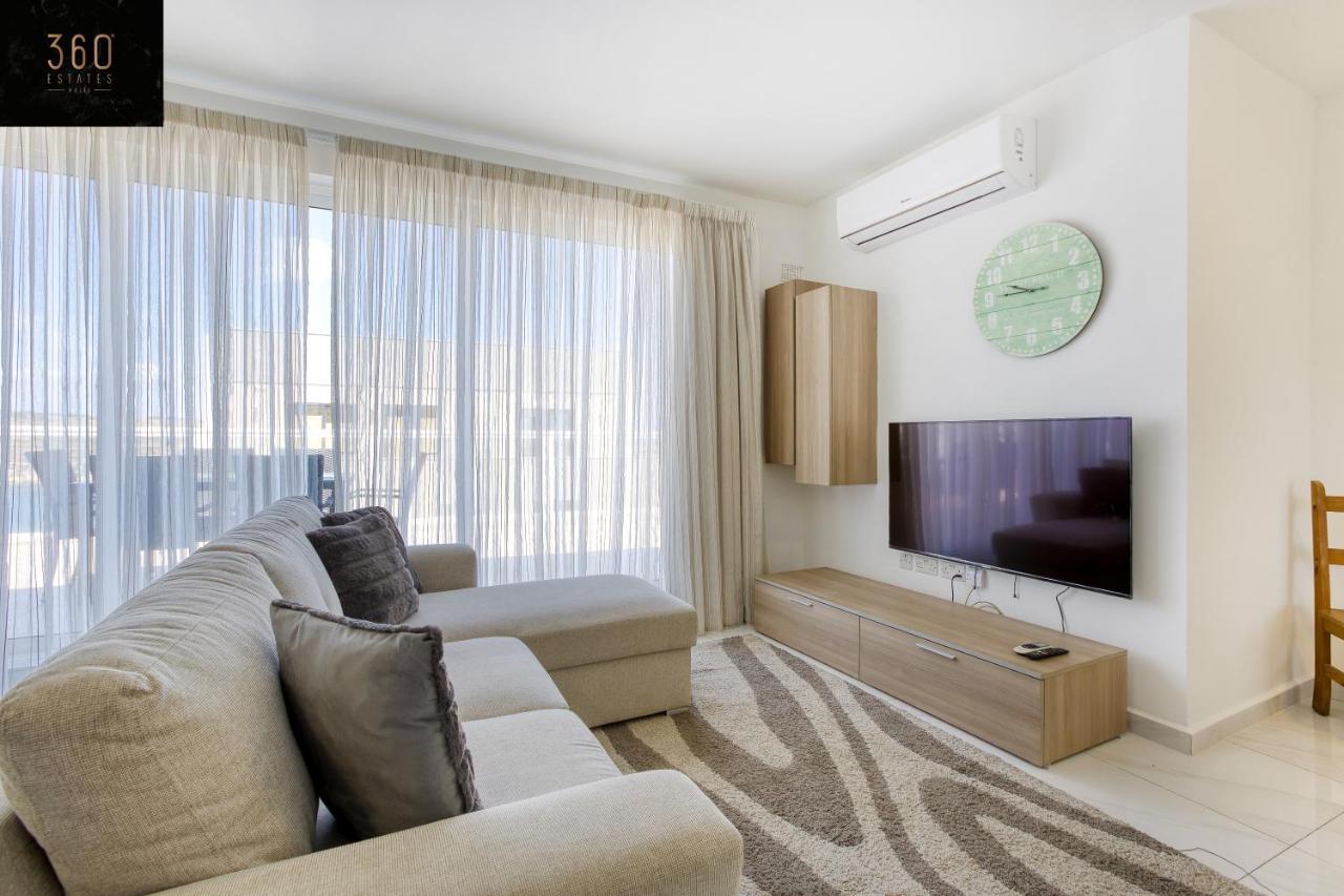 Lux Sea Front Penthouse With Breathtaking Views In St Pauls By 360 Estates Apartment St. Paul's Bay Exterior foto